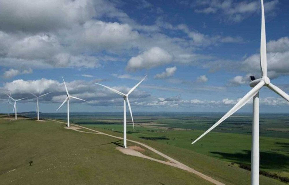 Development approval for major South Australian wind farm, EOI being accepted by contractors and suppliers, construction to commence this yeararticle image