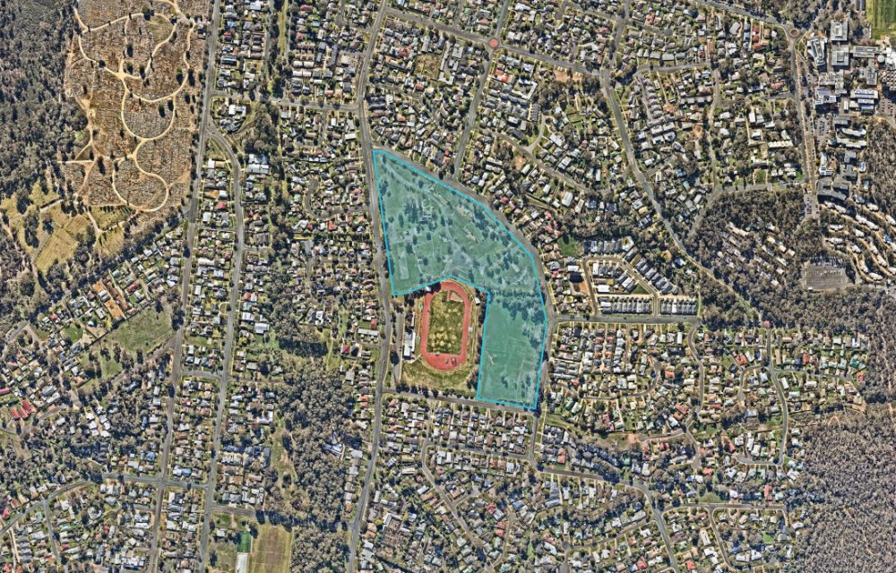 Contracts awarded for site preparations on a Bendigo housing development have gone to local companies.