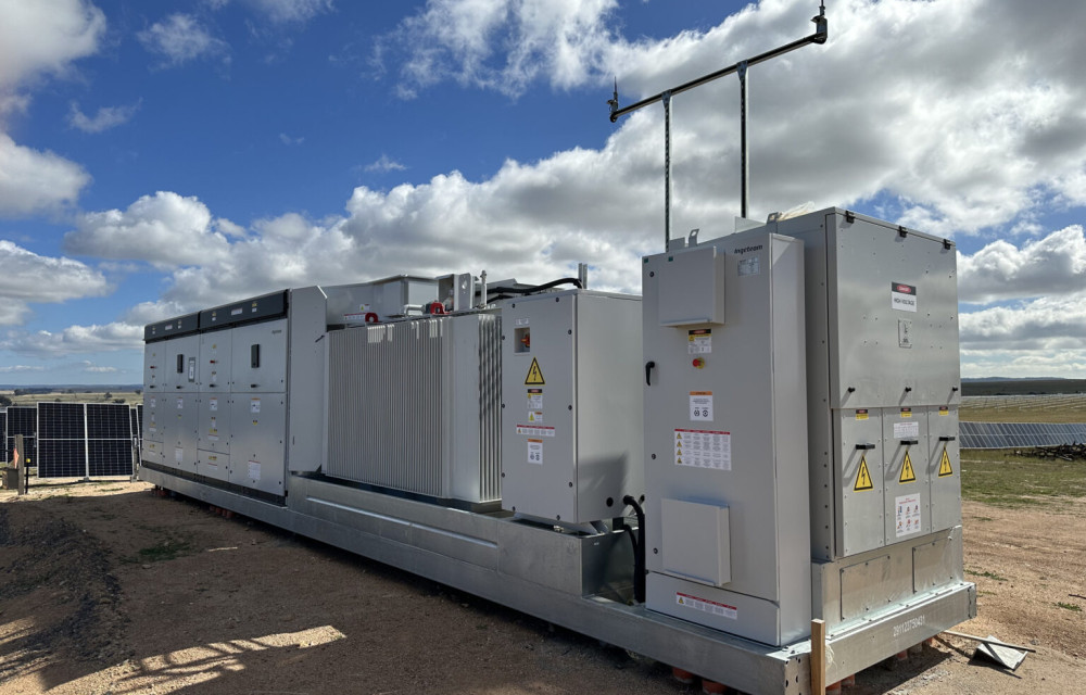 Under the scope of the contract, Ingeteam will deliver fully integrated medium-voltage power stations, incorporating inverters, transformers, switchgear, and auxiliary service panels.